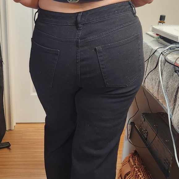 Joe Fresh Wide leg cropped black jeans - Picture 4 of 5